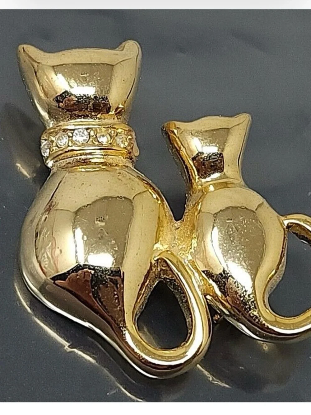 Vintage Couture Brooch White Rhinestone Gold Tone Cats Two Kitties Side X Side